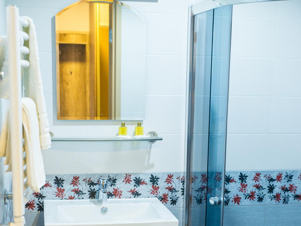 Ankur Hotell Mustvee Esterno foto