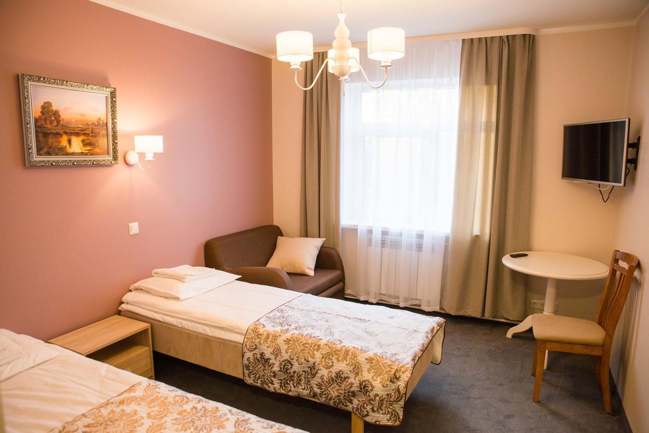 Ankur Hotell Mustvee Esterno foto
